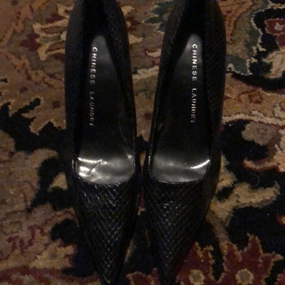 Chinese Laundry  8M - Picture 1 of 6